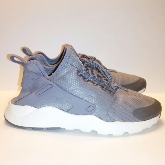 Nike Air Huarache Run Ultra. Size 9.5 - Picture 5 of 10